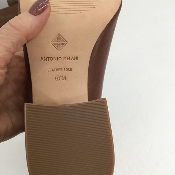 Antonio Melani Azelyn Leather Block Heel Shoe Career Bus Casual NWOT Size 9.5 - Picture 10 of 11